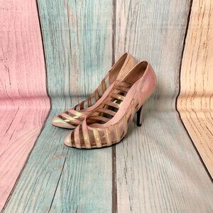 Cute vintage pink heels size 6